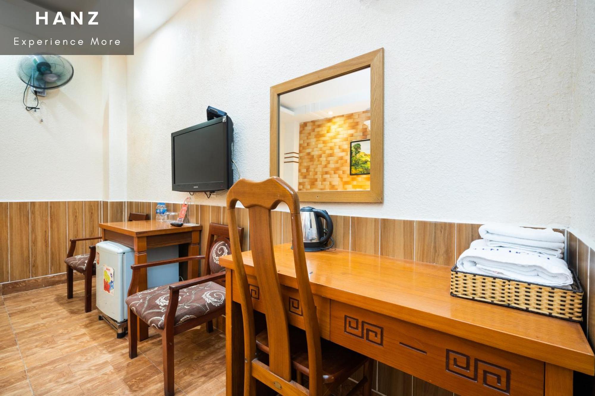 Hanz Queen Airport Hotel Ho Chi Minh City Room photo