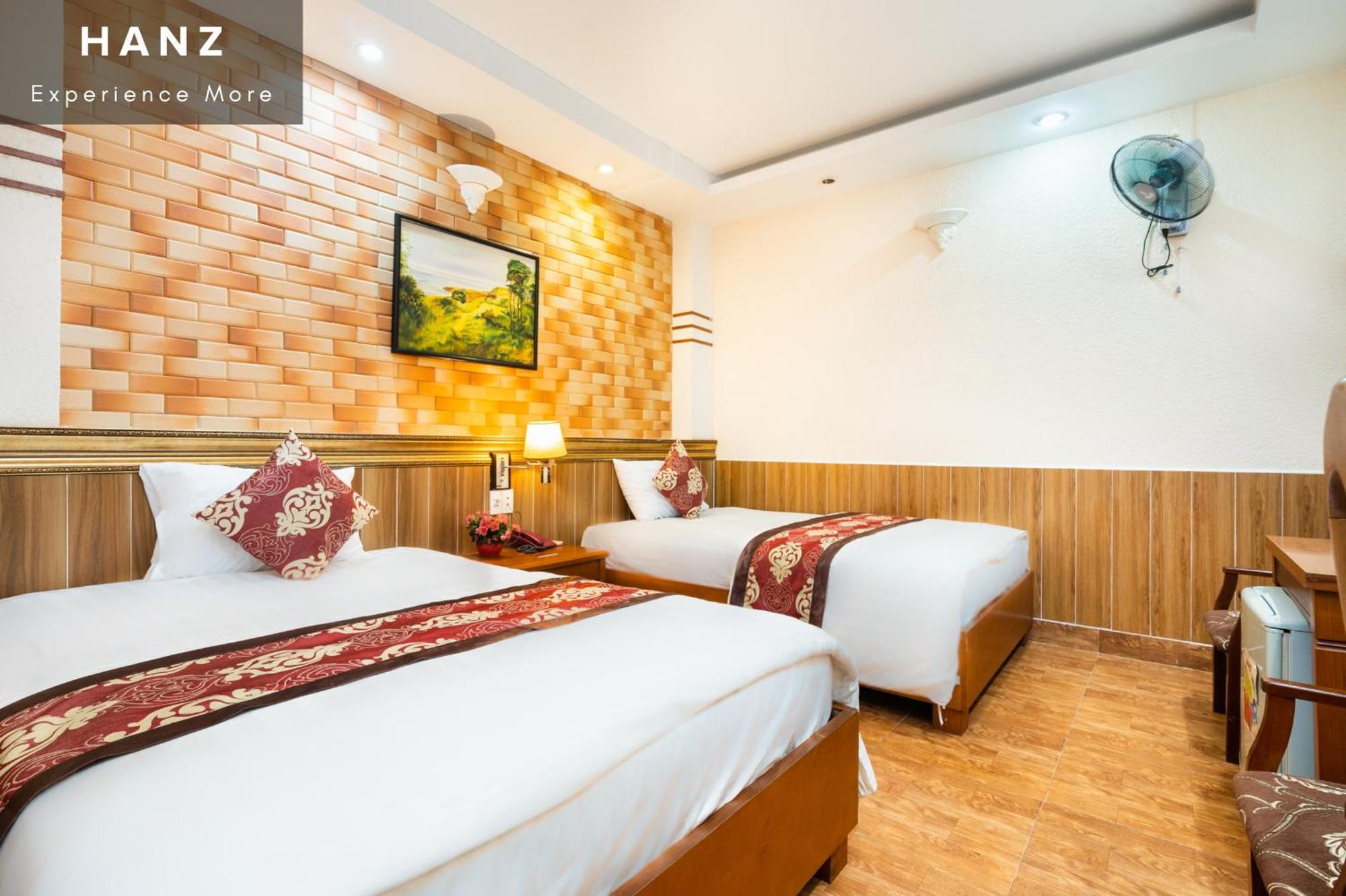Hanz Queen Airport Hotel Ho Chi Minh City Room photo